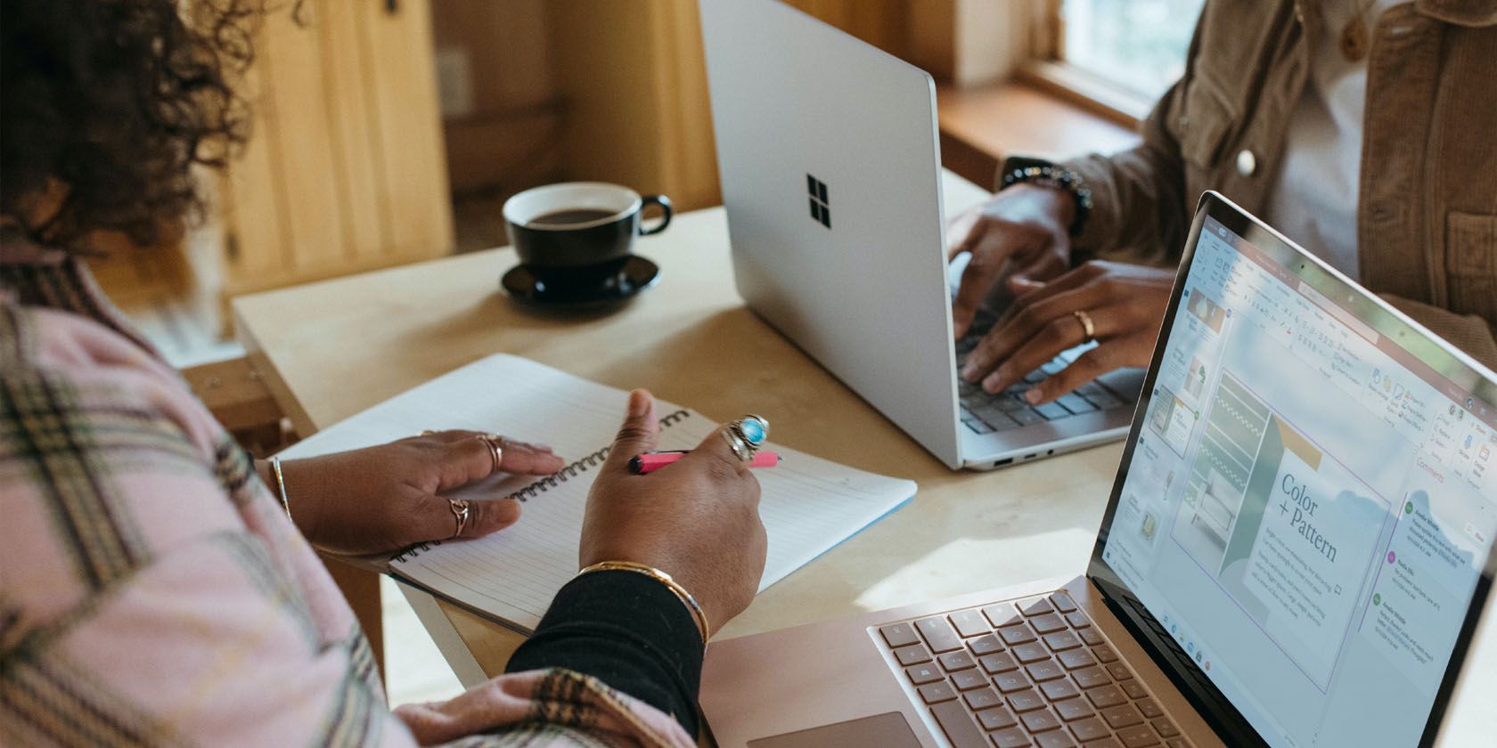 00 lead people using laptops