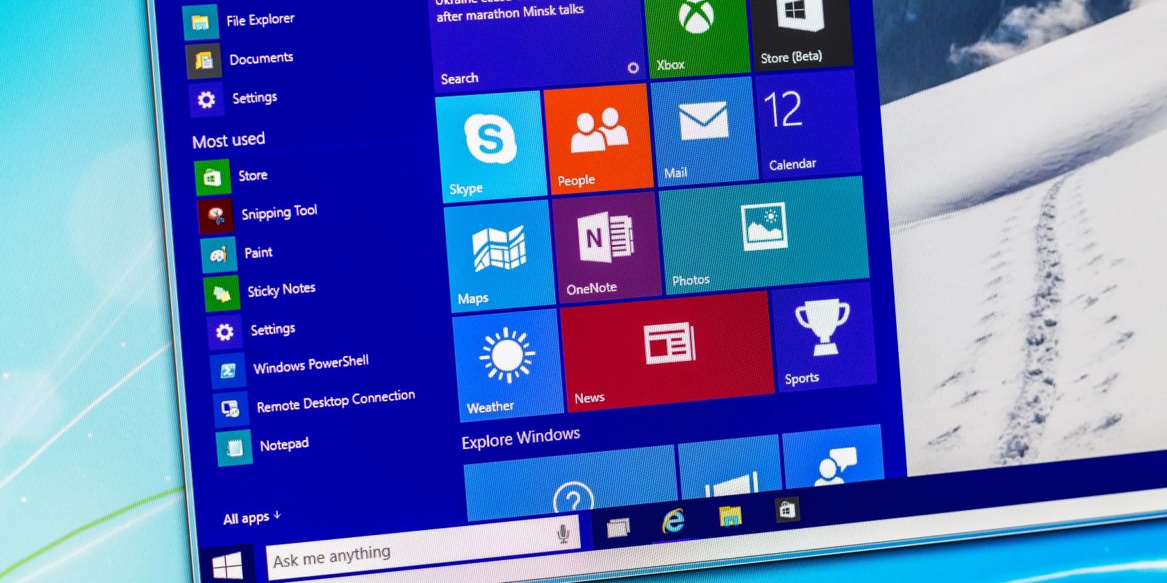 Windows 10 Header Image