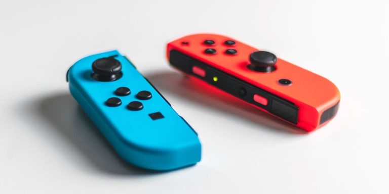 feature joy con