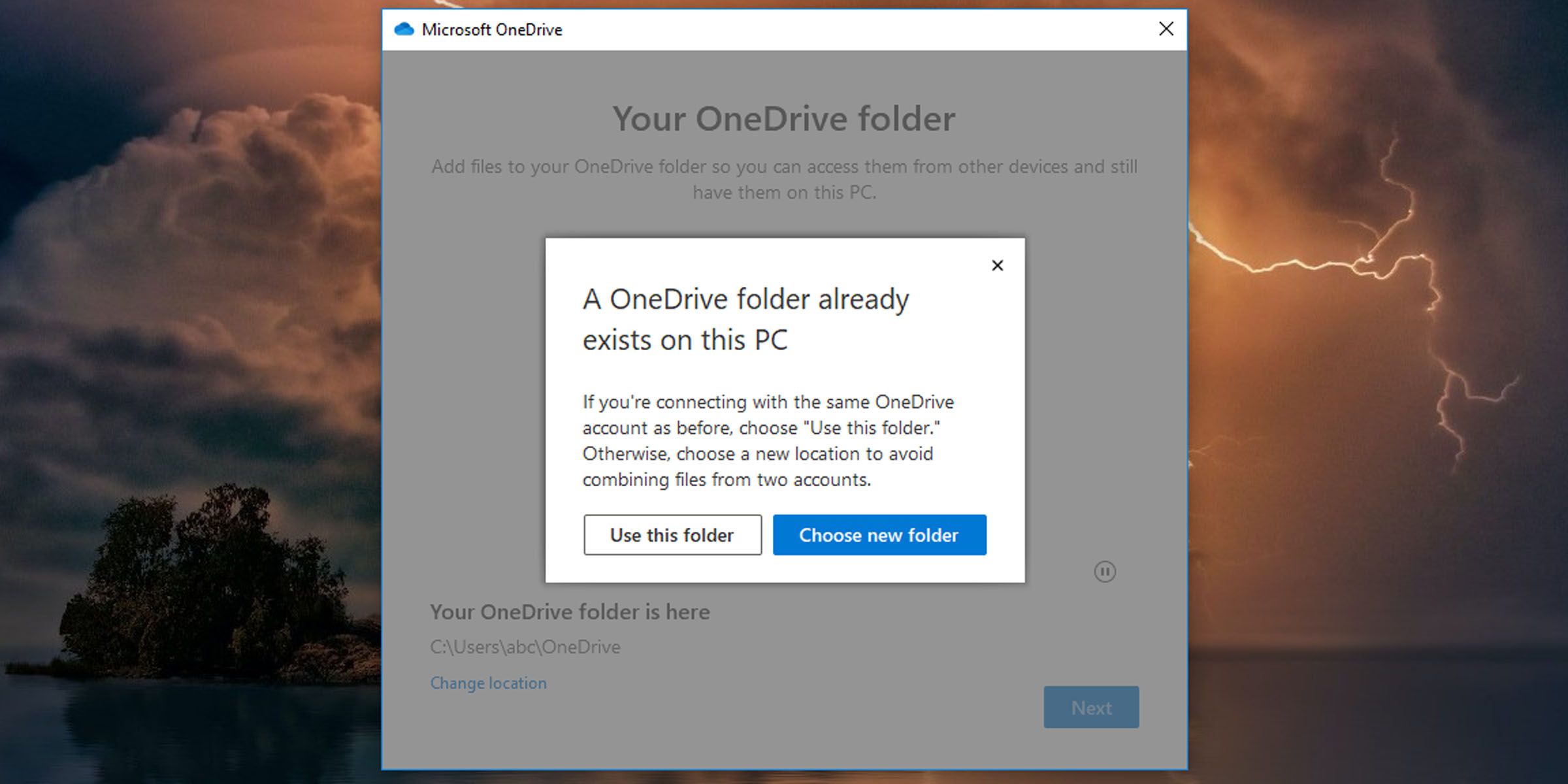选择 OneDrive 在电脑上保存文件的位置