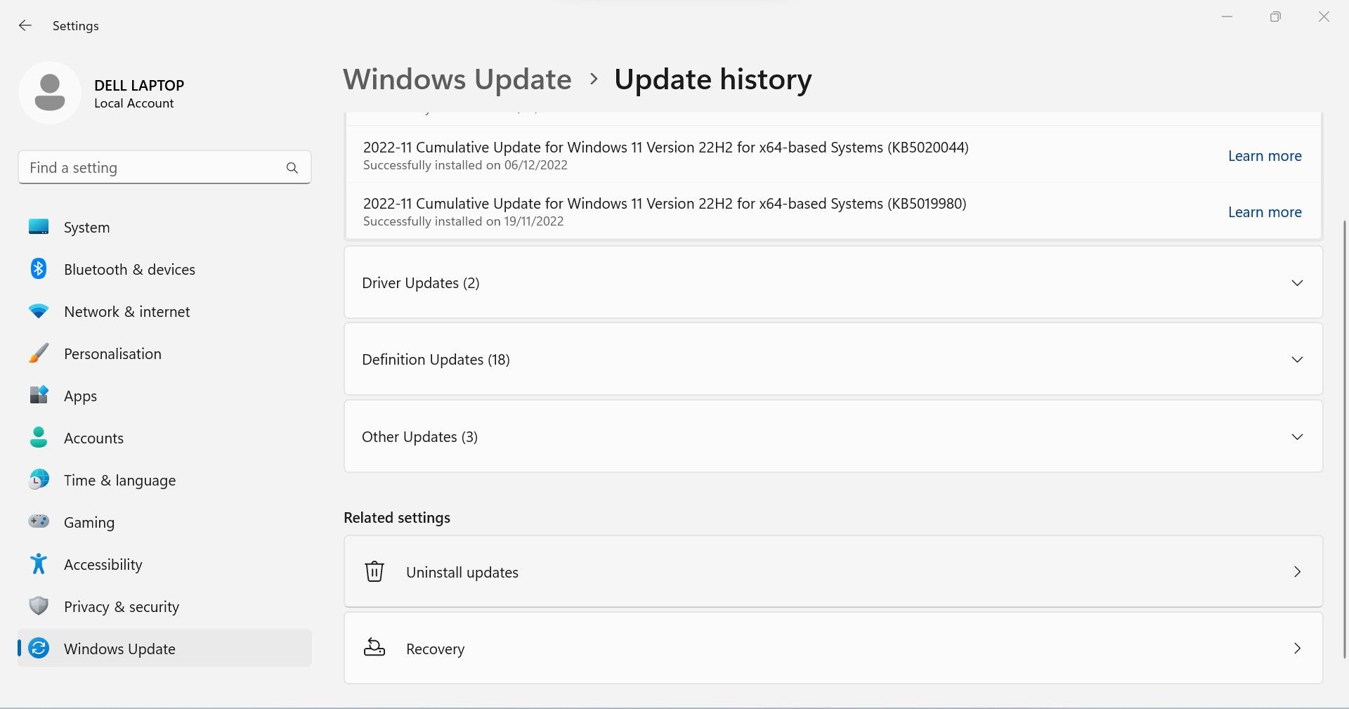 单击 Windows 设置应用程序更新历史记录设置中相关设置下的卸载更新