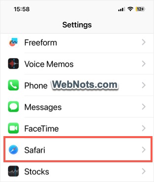 打开 iPhone Safari 设置
