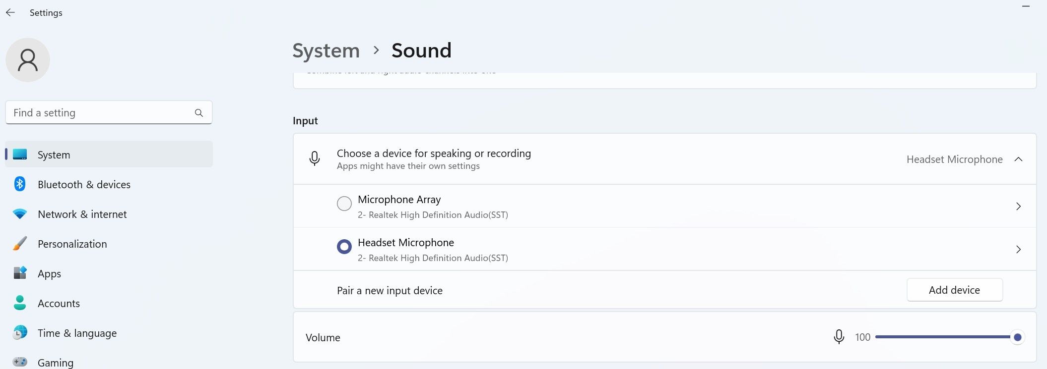 在设置应用程序的声音设置中选择主耳机麦克风