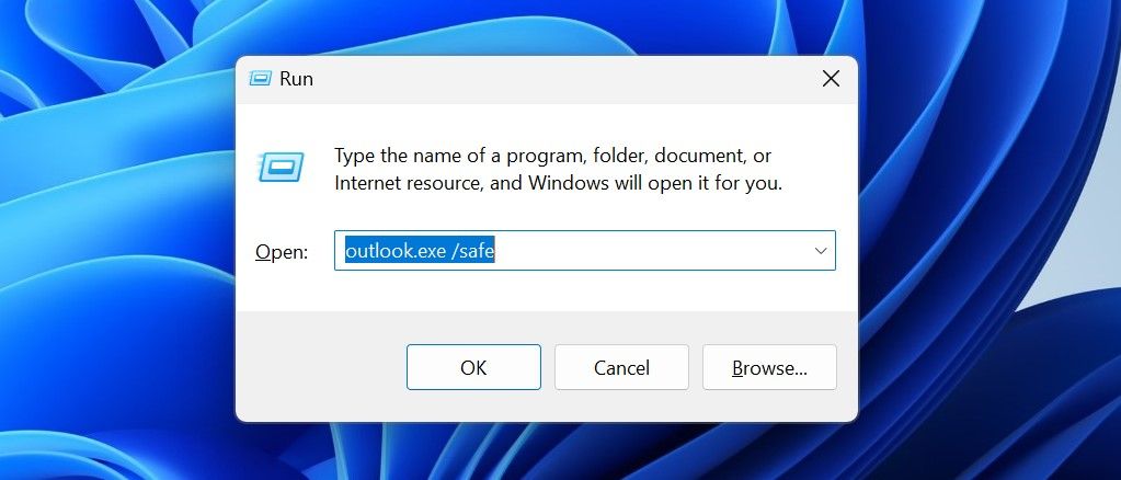 通过在 Windows 中运行命令以安全模式运行 Outlook