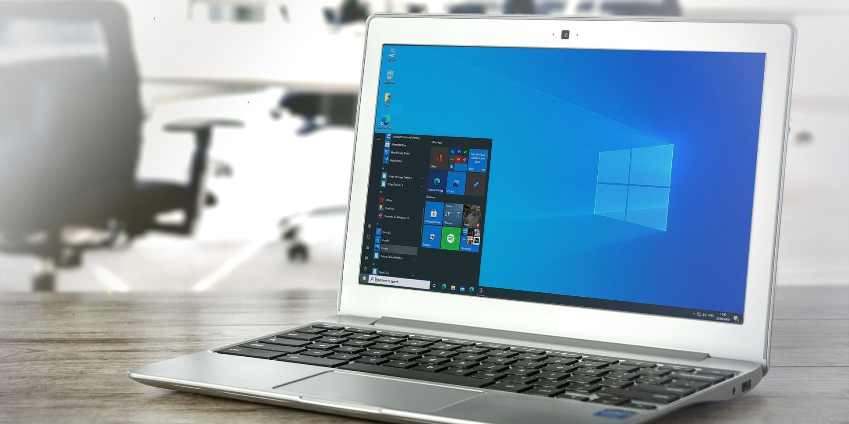 Window 10 on desktop.jpg