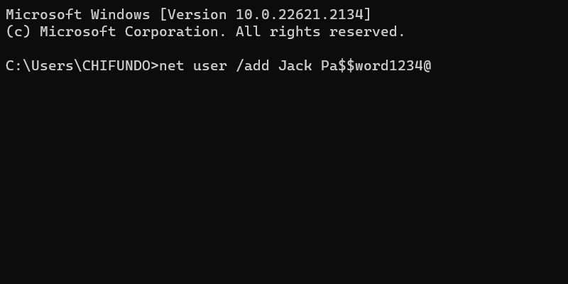 在 Windows 上添加新用户的 net user 命令