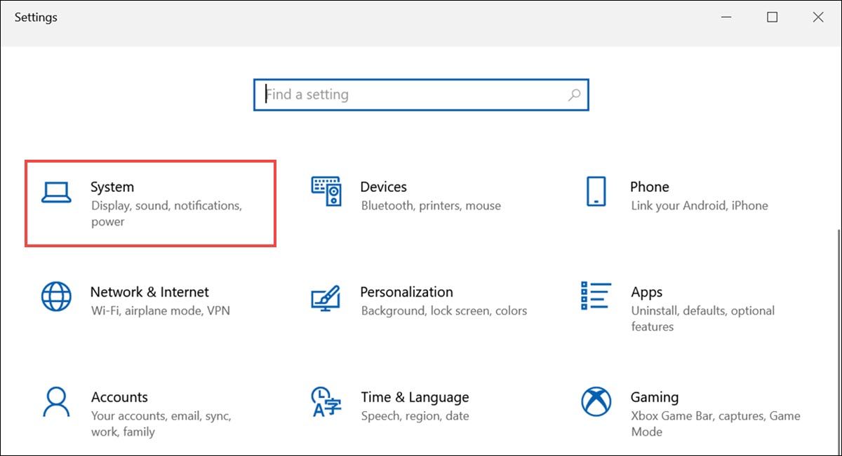 “设置”窗口下突出显示的 Windows 10 系统设置