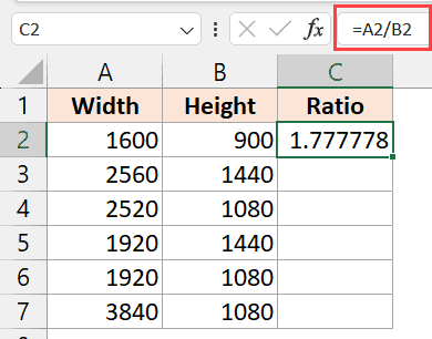 在单元格 C2 中输入除法公式