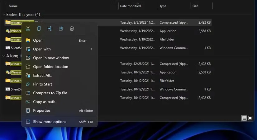 如何将windows 11构建版本信息添加到桌面